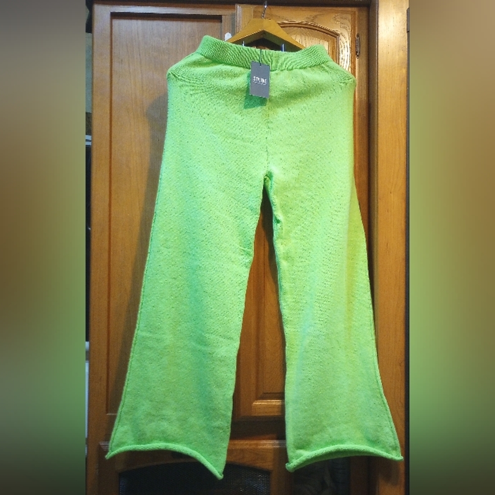 Chartreuse Stylewe Knit Wide Leg Ladies Pants XL NWT Holiday Parties Christmas